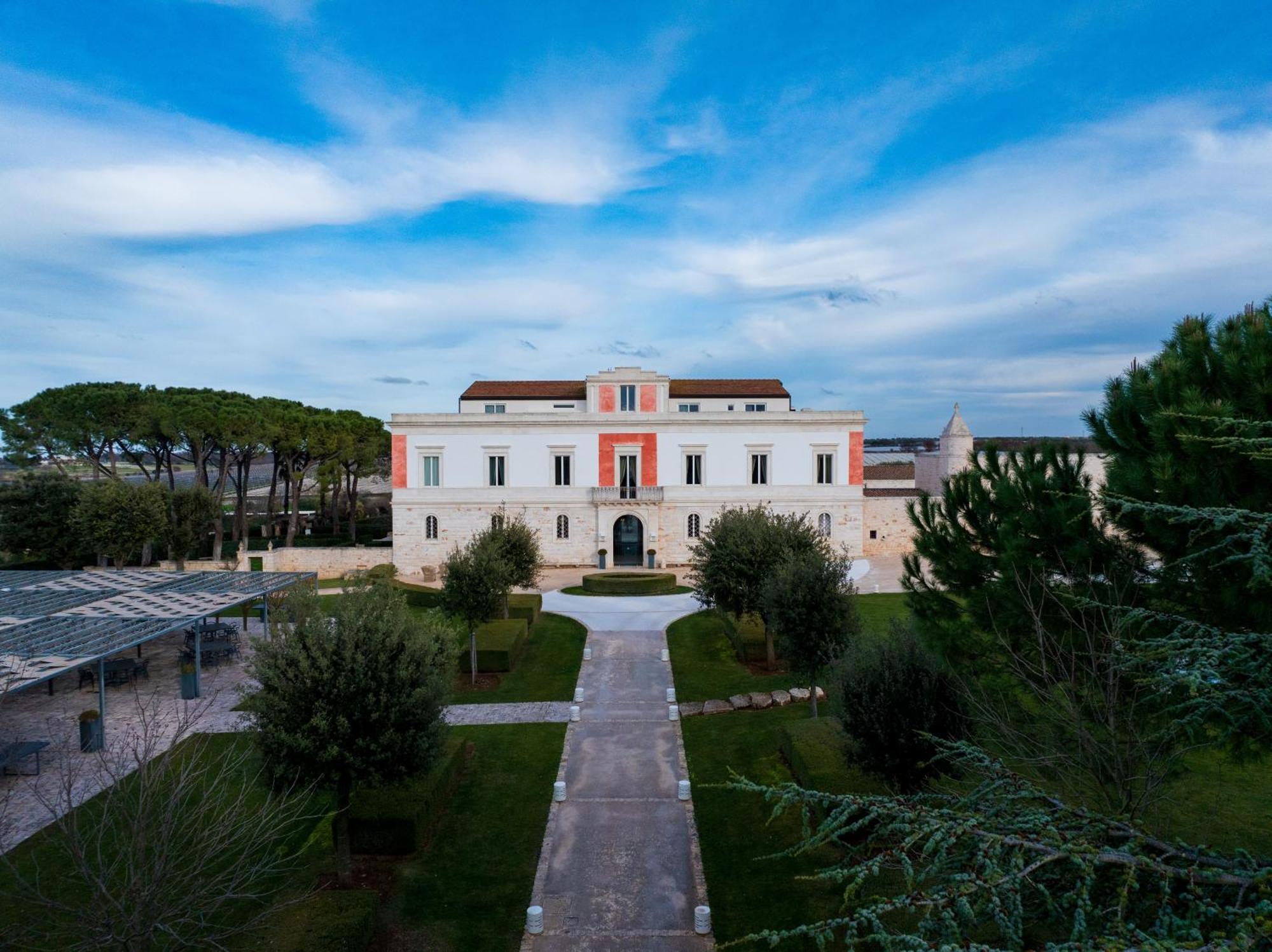 Relais Il Santissimo Hotel Turi Exterior photo